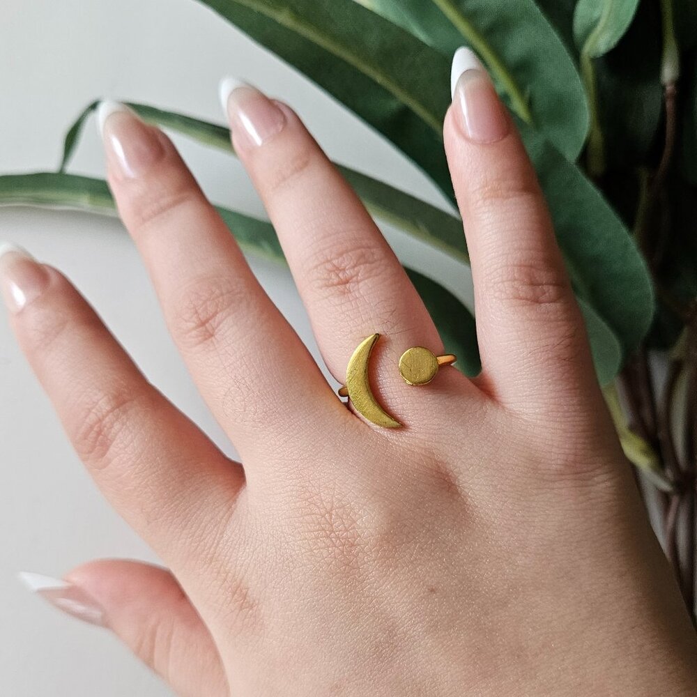 Orbit Brass Ring
